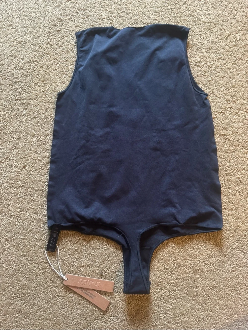 NWT SKIMS Black Essential Sleeveless Crewneck Bodysuit - Size Large